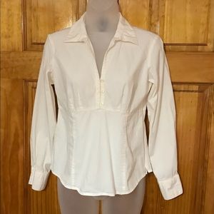 Ann Taylor White LS 3 Button Dress Blouse w/ Thin Gold Pin Stripes
Small 4 - 6 P